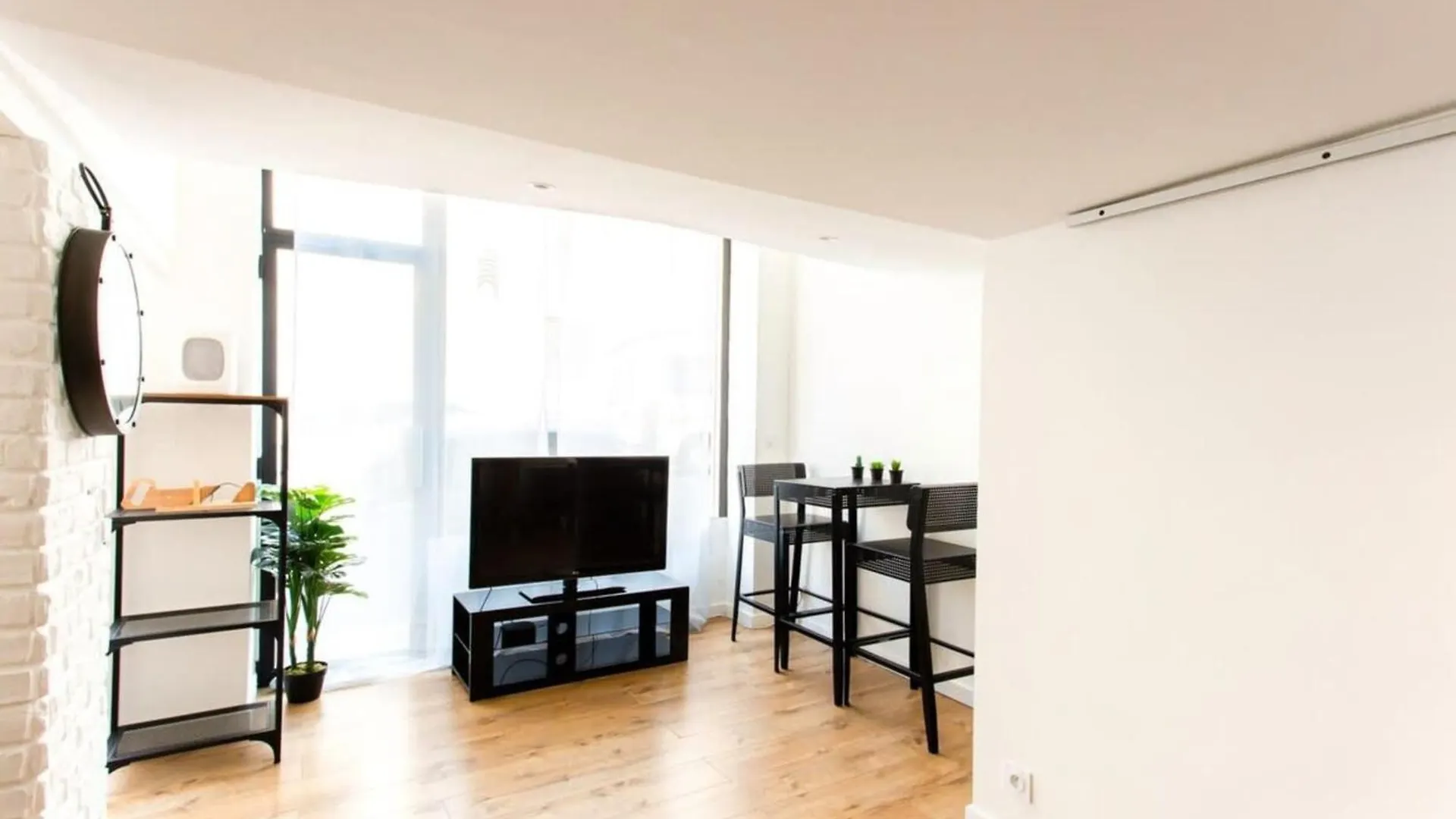 Edith Furnished Flat Apartment Cannes France